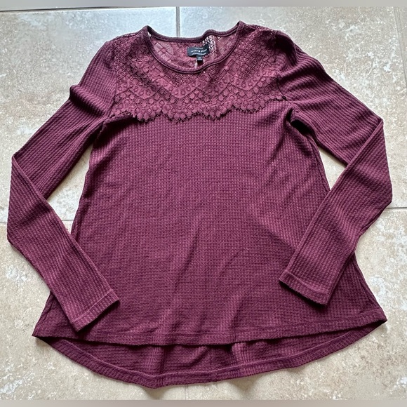 Lucky Brand Women's Maroon/Burgundy Long Sleeve Thermal Lace Shirt Top - Sz XS - Picture 1 of 7
